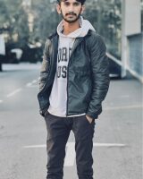 Умаир Аслам