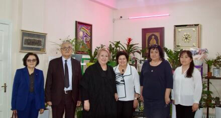 И.К. Ахунбаева состоялась встреча с профессором Алина Смалинскене