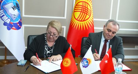 Развитие международного сотрудничества: встреча ректора КГМА с делегацией Университета Эрджиес