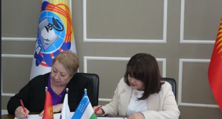 КММАда ZARMED University менен кызматташтык жөнүндө келишимге кол коюлду