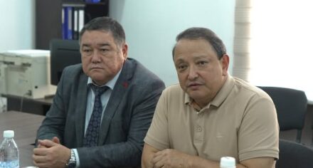 Делегация Пекинского университета посетила КГМА и Национальный центр травматологии и ортопедии