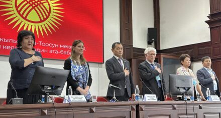 И.К. Ахунбаева проходит конференция, посвящённая Всемирному дню семейного врача