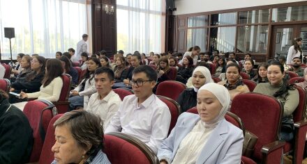 Медицинской академии запущена программа медицинского образования и медицинского обслуживания (MEMC)